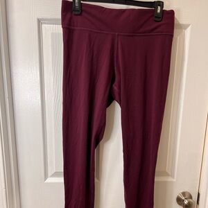 Pink ultimate leggings size Large‎